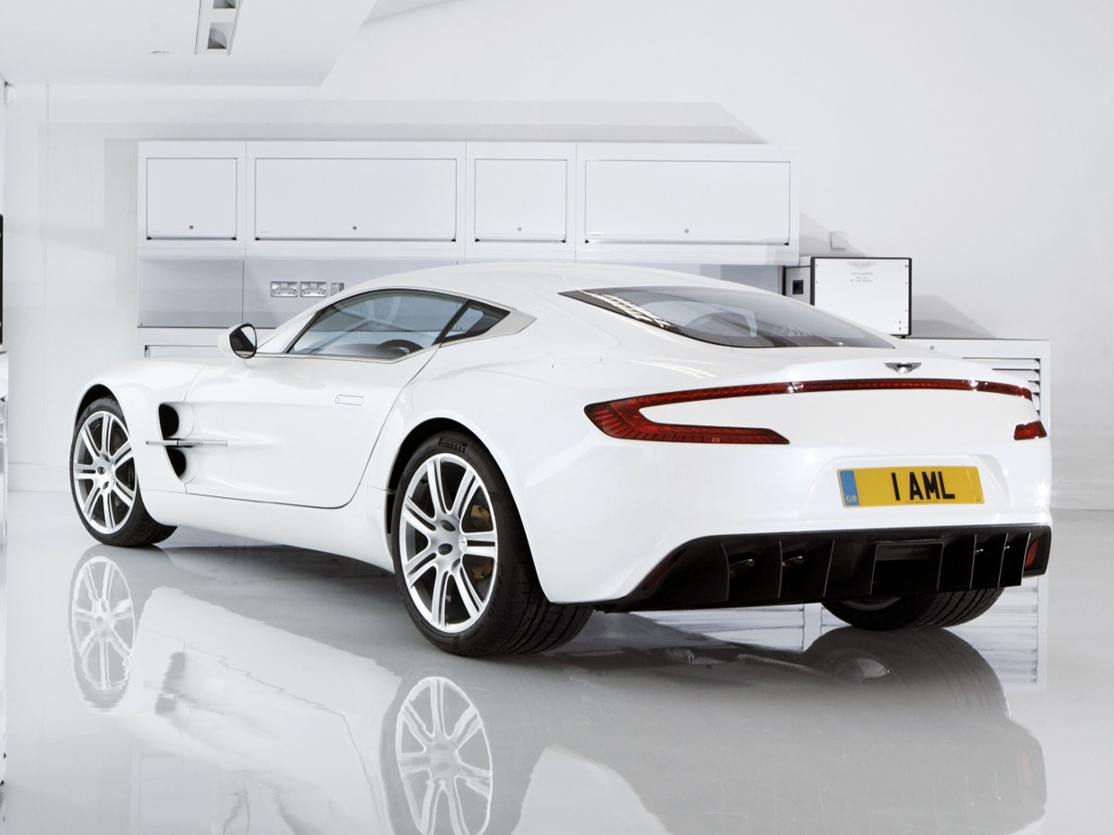 Aston Martin One-77 (Automatic)